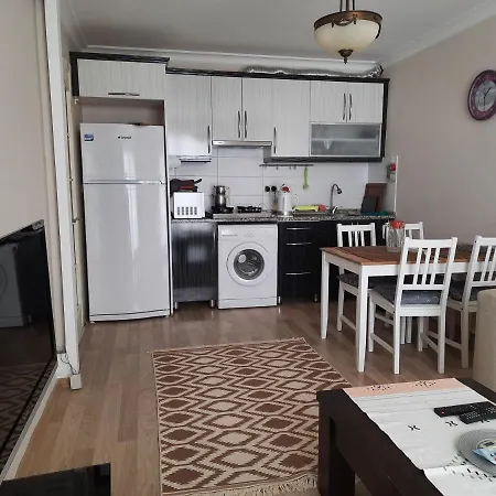 Cozy Apart In City Center Good Location @ * Kusadası