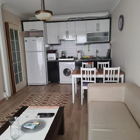 Appartamento Cozy Apart In City Center Good Location @ *